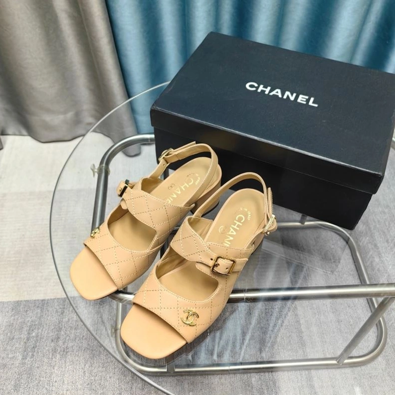 Vibrant Chxnxl Sandals 123014