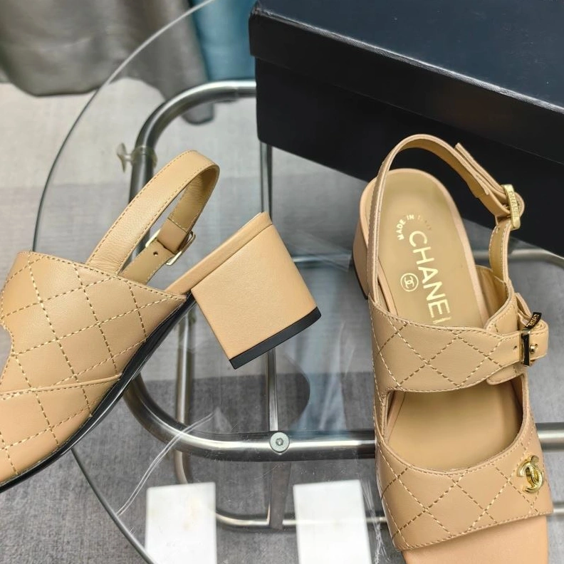Vibrant Chxnxl Sandals 123014