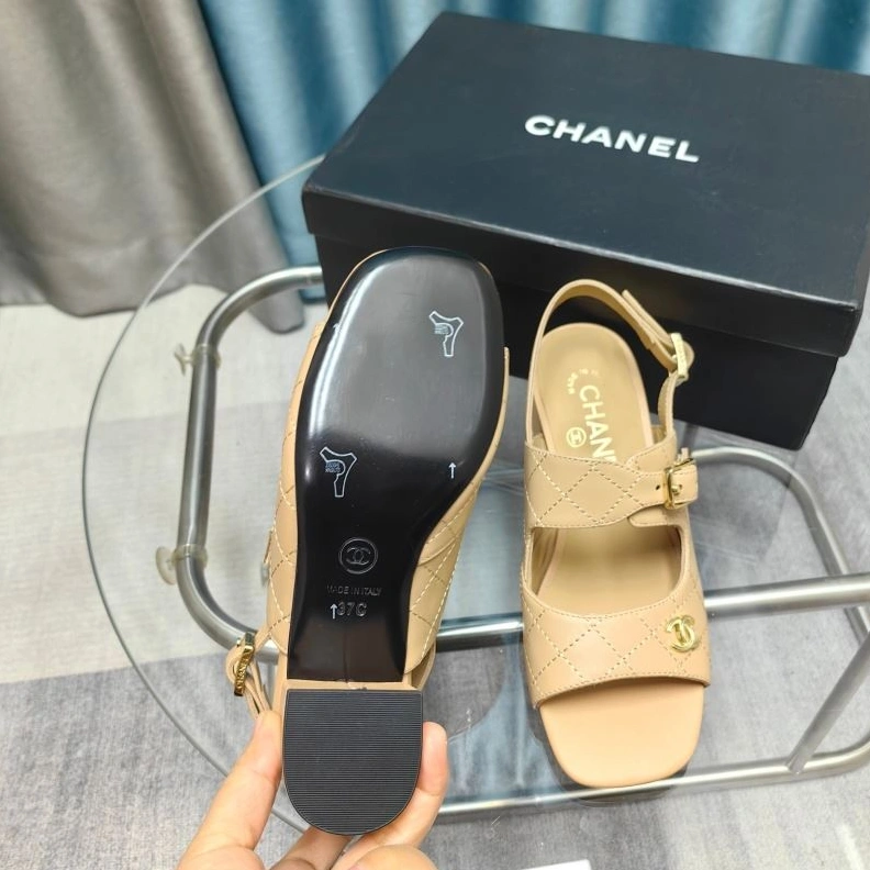 Vibrant Chxnxl Sandals 123014