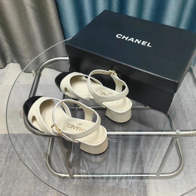 Fashionable Chxnxl Sandals 123005
