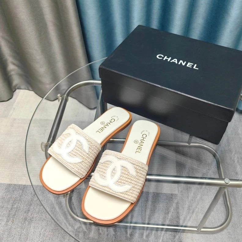 Chxnxl Slippers Bright 122746