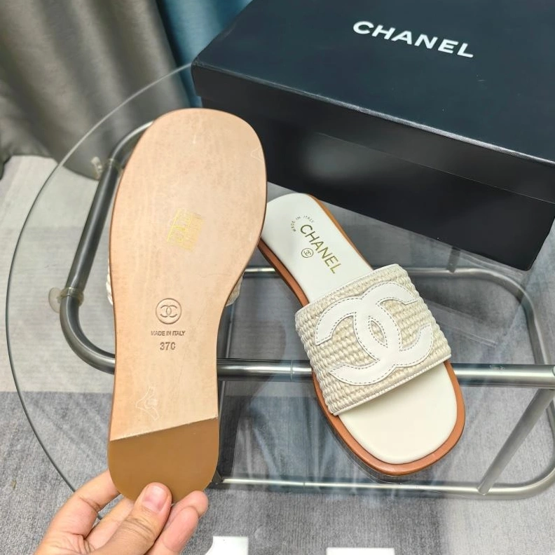 Chxnxl Slippers Bright 122746