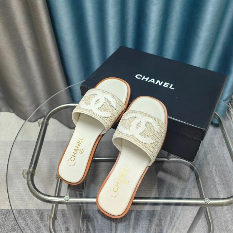 Chxnxl Slippers Bright 122746