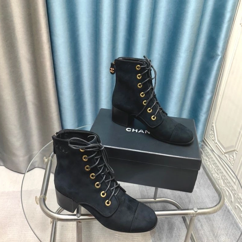Classic Chxnxl Boots 123265