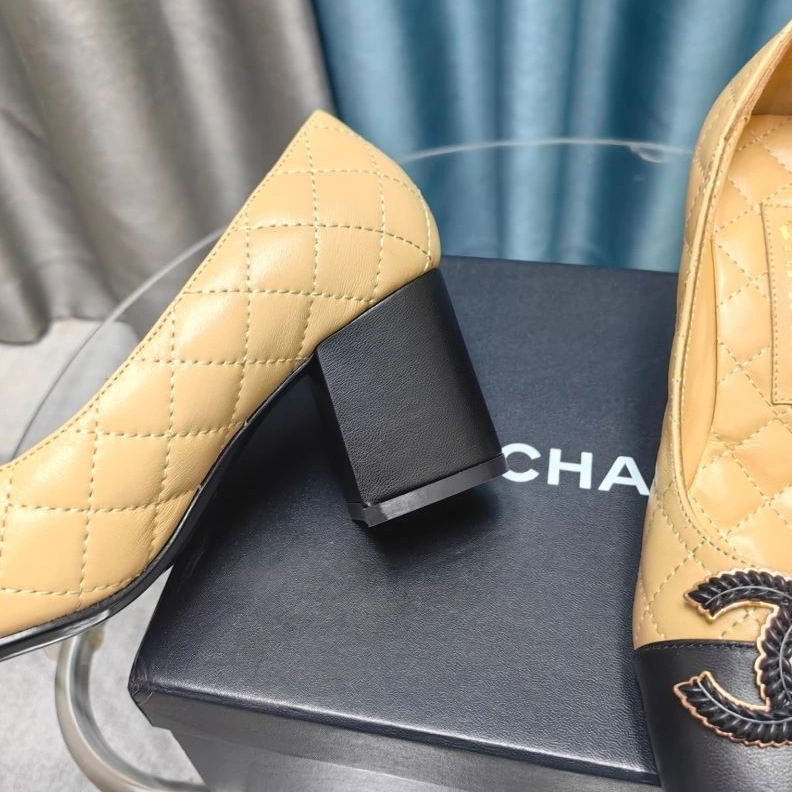 Elegant Chxnxl High Heels 123133