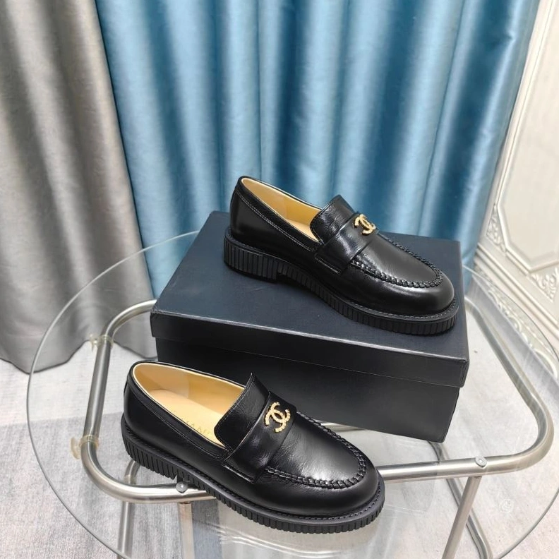 Classic Chxnxl Leather Shoes 123065