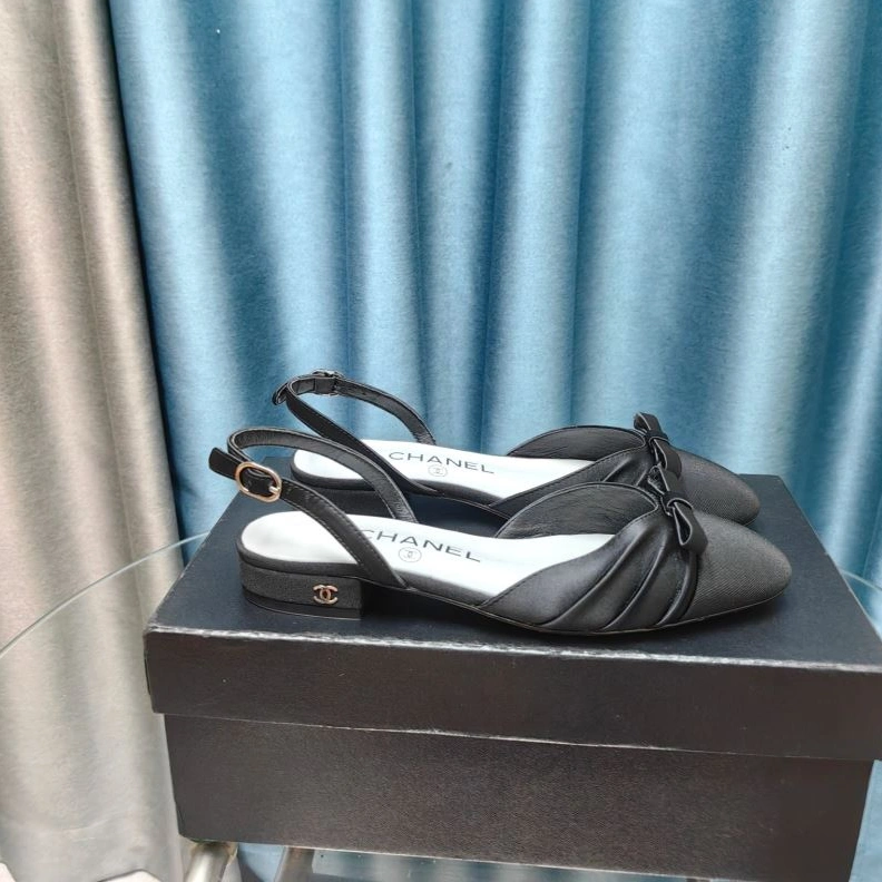 Durable Chxnxl Sandals 123002