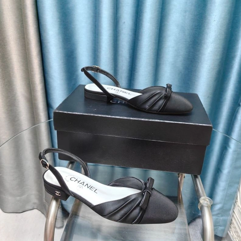 Durable Chxnxl Sandals 123002
