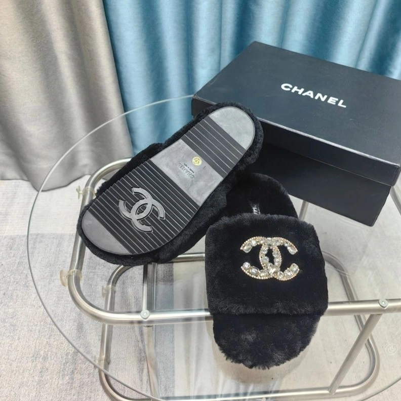 Chxnxl Slippers Bold 122712