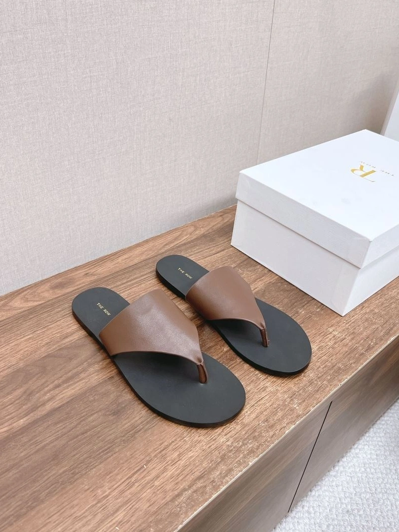 Cozy Othxr Slippers 213156