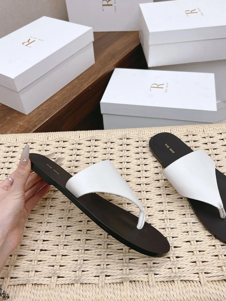 Othxr Slippers ModernLook 213164