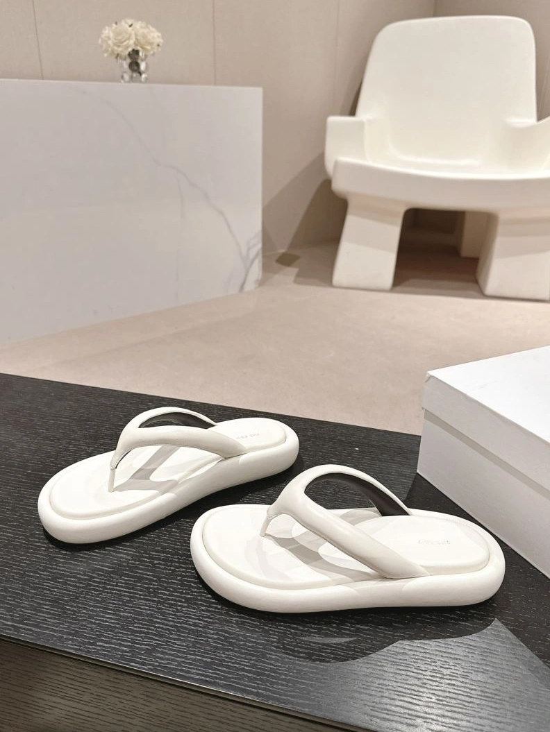 HighQuality Othxr Slippers 213169