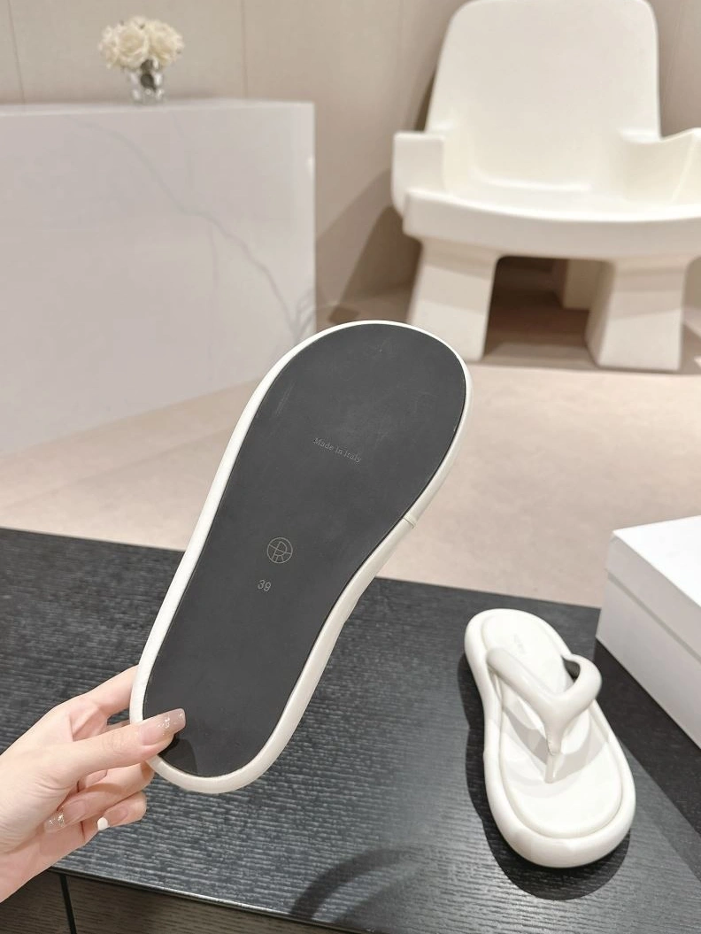 HighQuality Othxr Slippers 213169