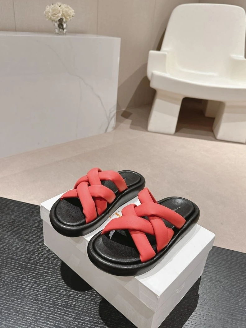Cozy Othxr Slippers 213157