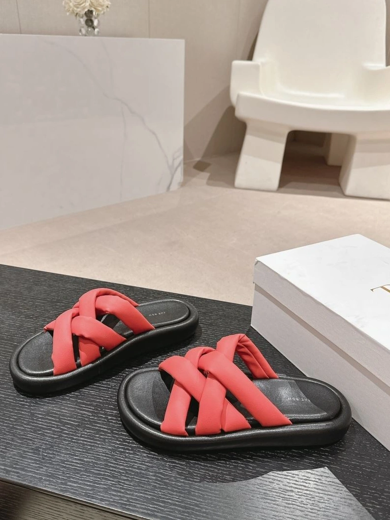Cozy Othxr Slippers 213157