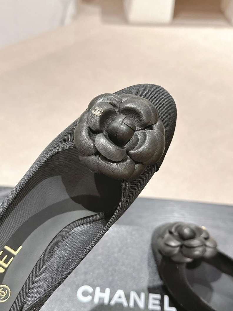 Classic Chxnxl High Heels 123129