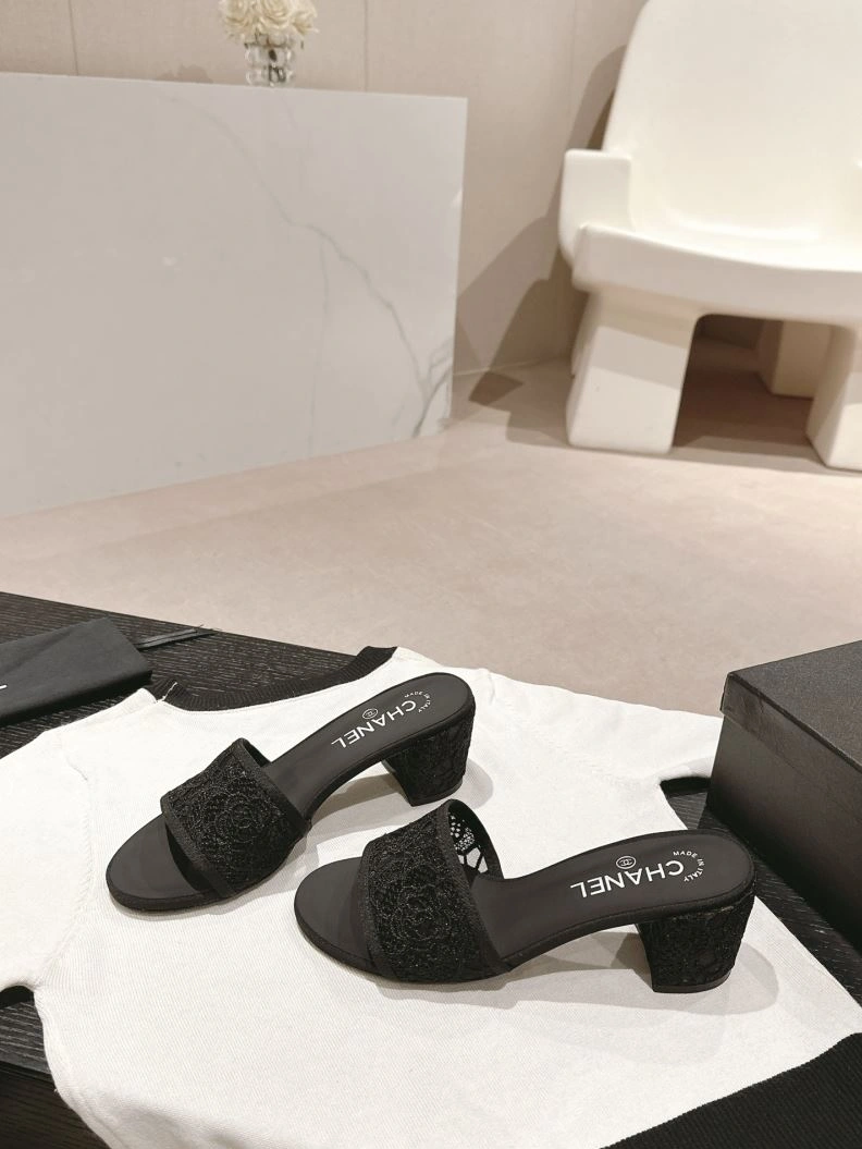Practical Chxnxl Slippers 122672