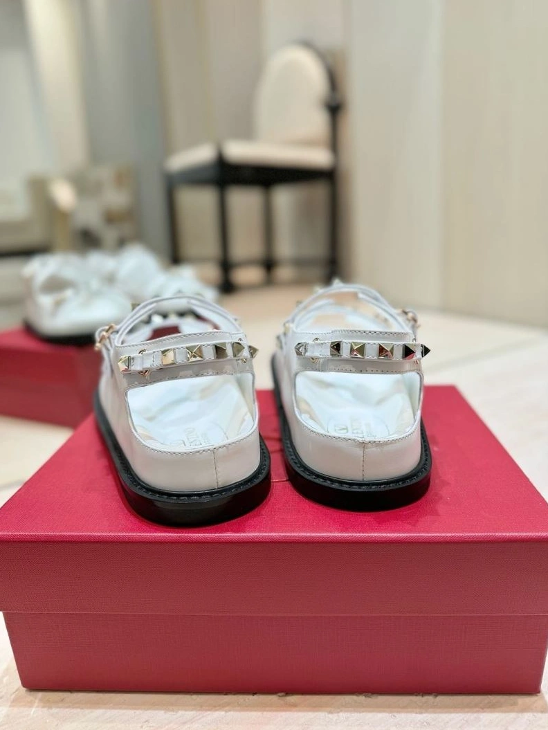 BestValue Vxlxntino Sandals 230095