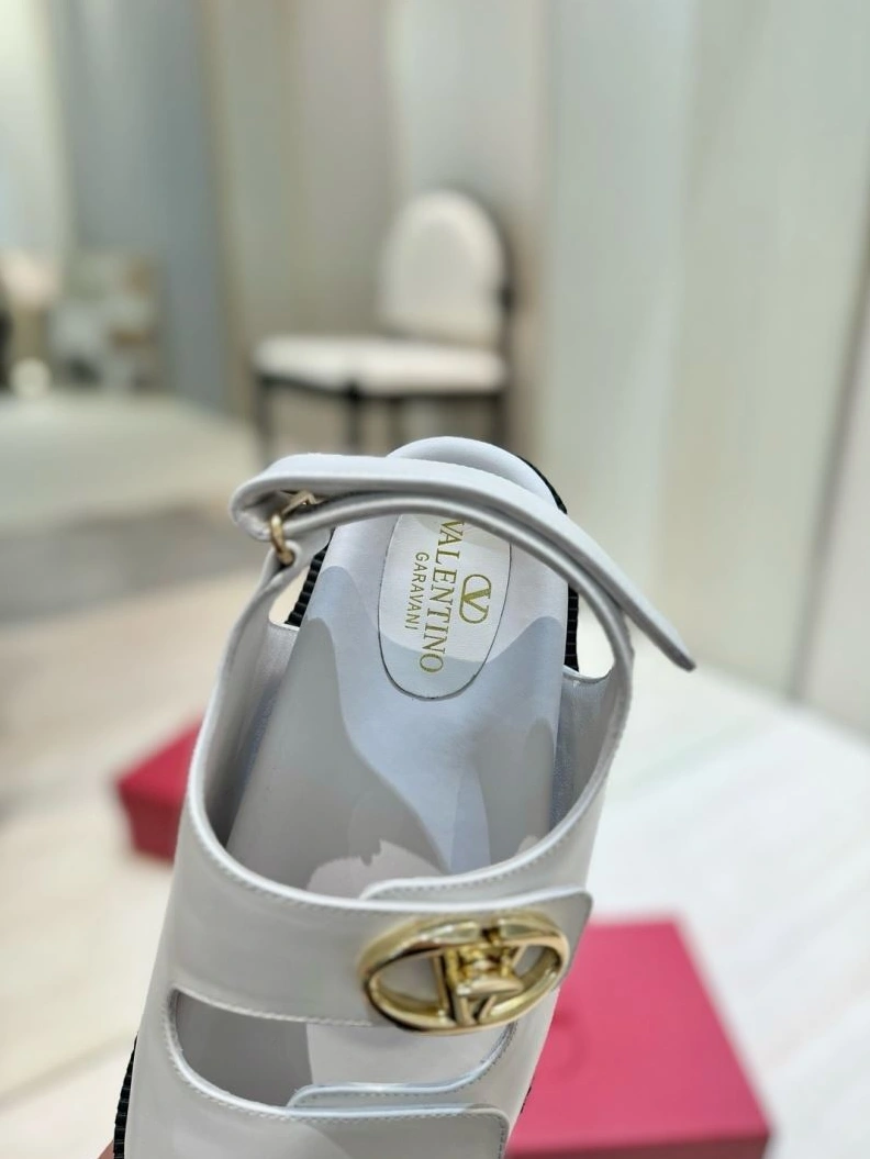 Vxlxntino Sandals Sophisticated 230078