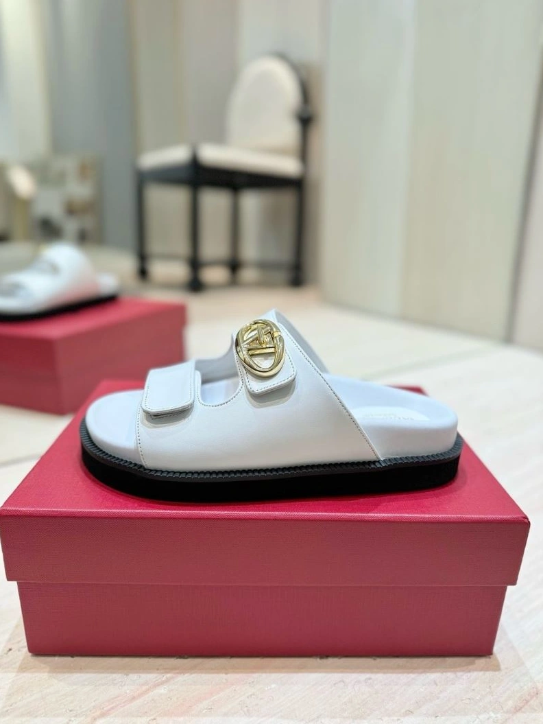 Affordable Vxlxntino Sandals 230082