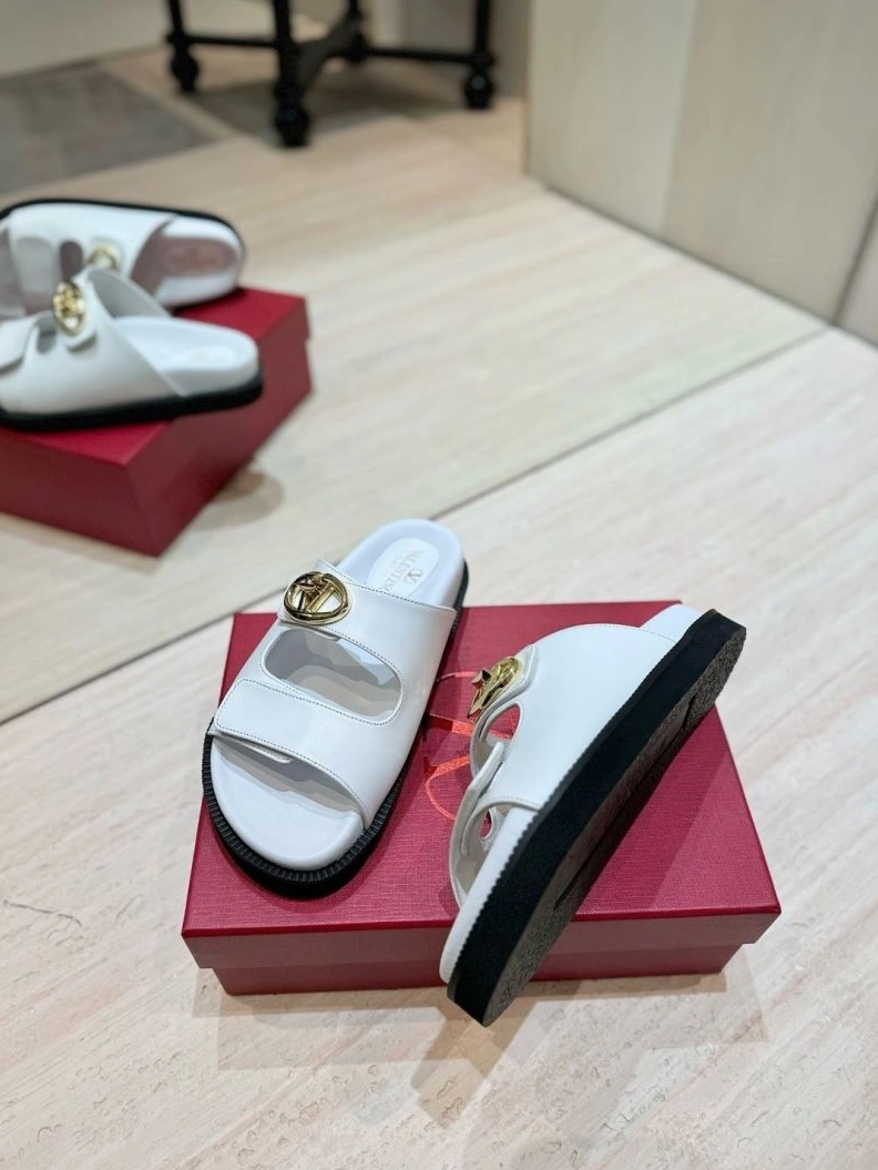 Affordable Vxlxntino Sandals 230082