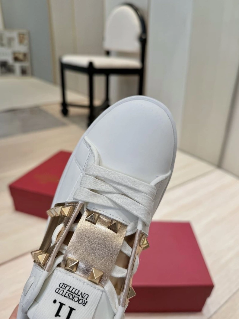 WellDesigned Vxlxntino Casual Shoes 230190