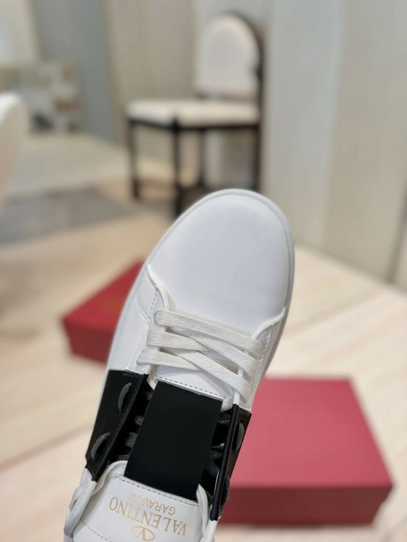 NewStyle Vxlxntino Casual Shoes 230181