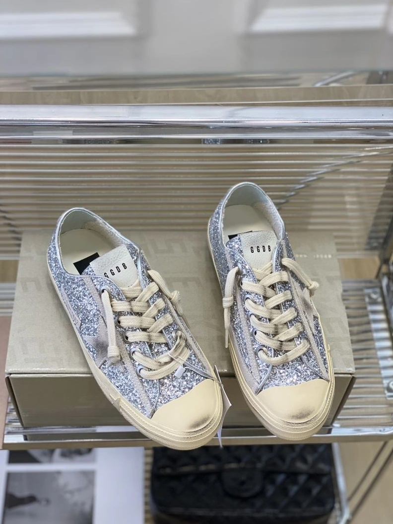 Versatile Othxr Sneakers 213091