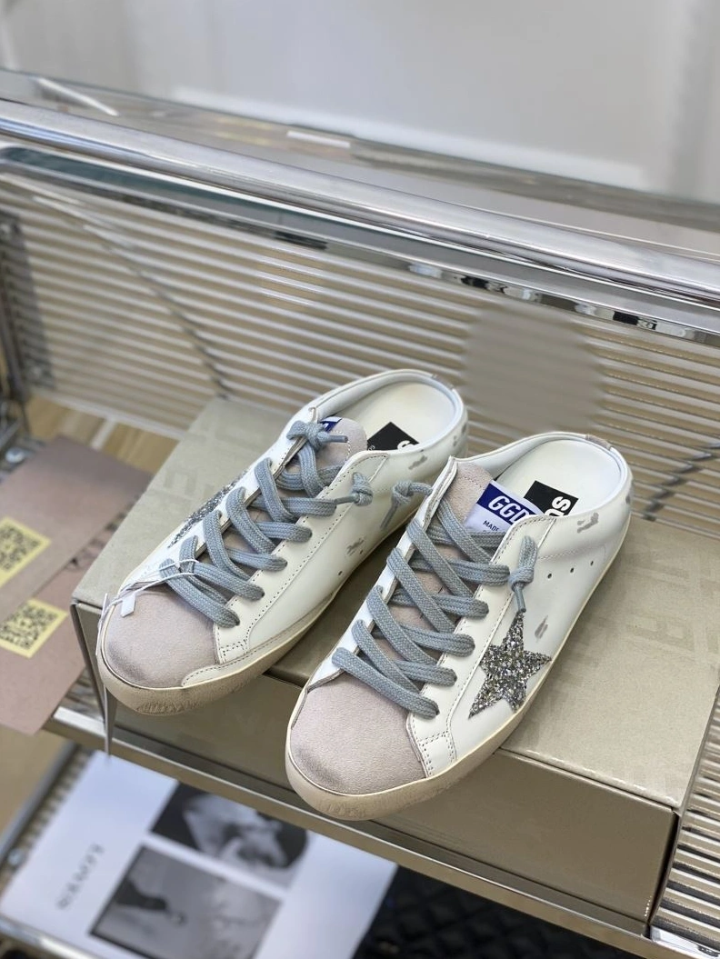 Lightweight Othxr Sneakers 213086