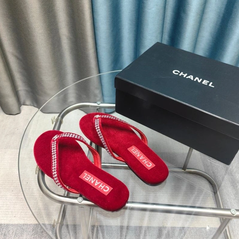 Chxnxl Slippers Bold 122655