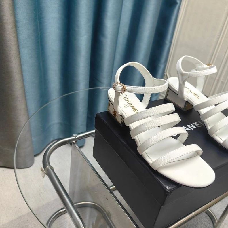 Stylish Chxnxl Sandals 122988