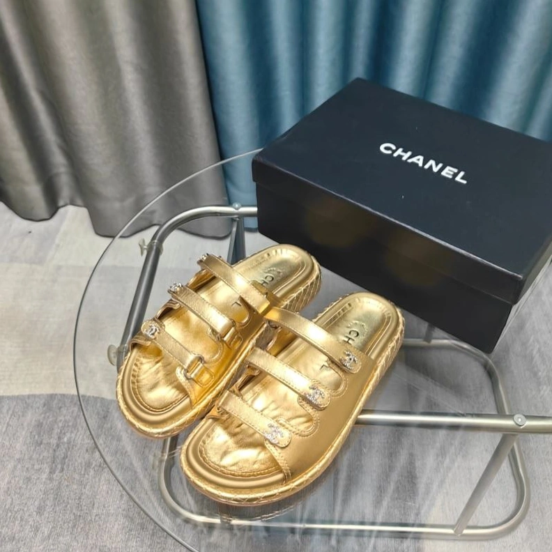 ModernLook Chxnxl Sandals 122973