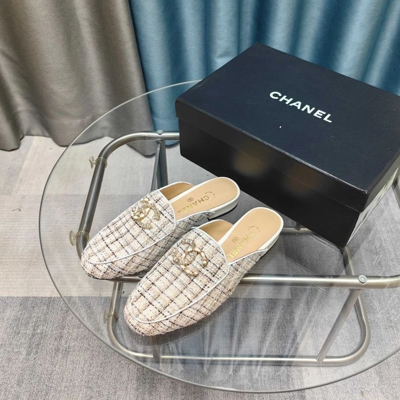 ModernLook Chxnxl Slippers 122633