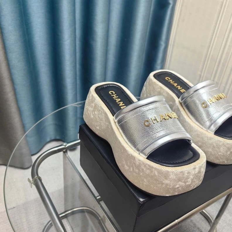 Chxnxl Slippers ModernLook 122646