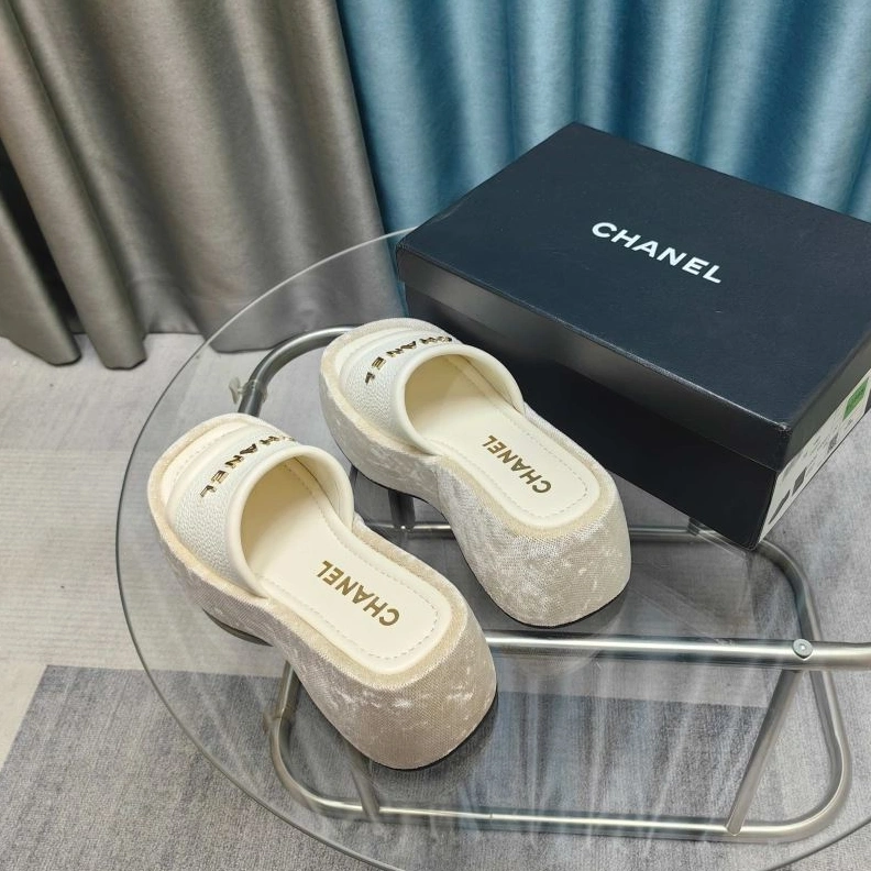 Chxnxl Slippers StreetReady 122650