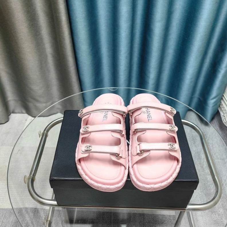 Bold Chxnxl Sandals 122978