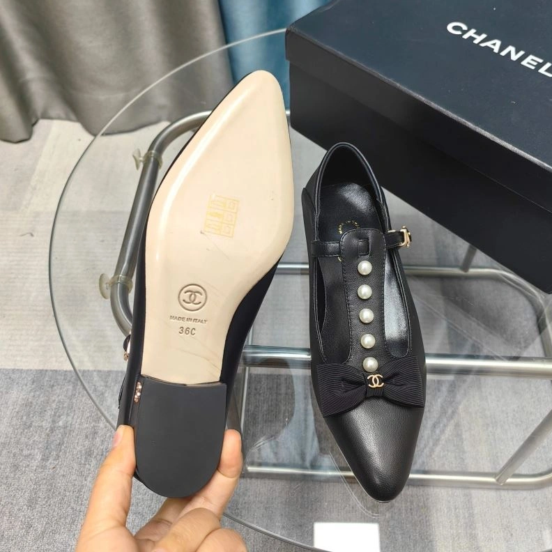 Bright Chxnxl Flat Shoes 123201