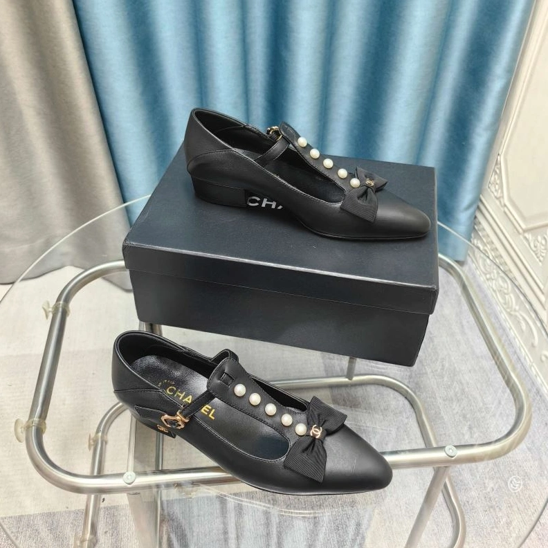Bright Chxnxl Flat Shoes 123201