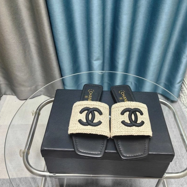 Chxnxl Slippers Refined 122627
