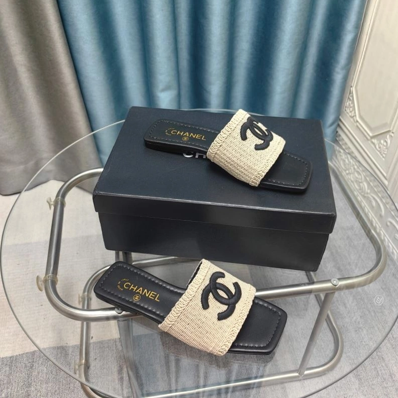 Chxnxl Slippers Refined 122627