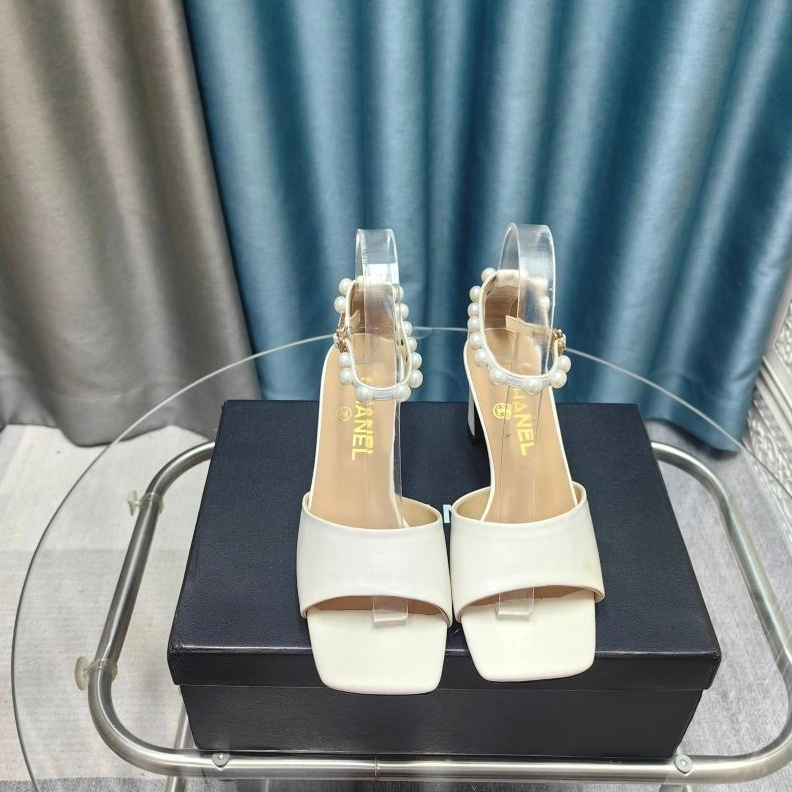 Unique Chxnxl Sandals 122962