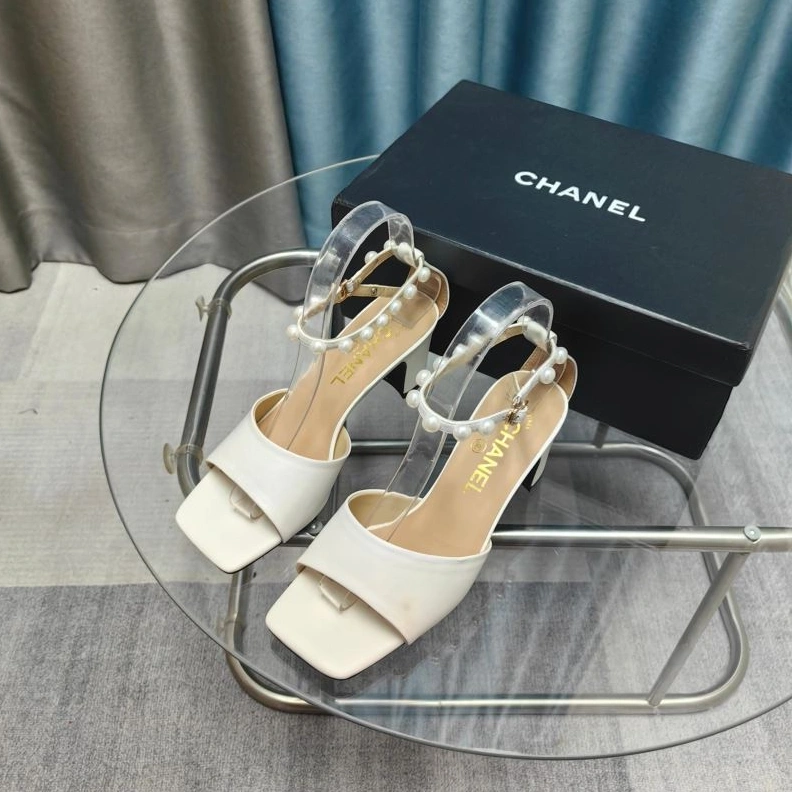 Unique Chxnxl Sandals 122962