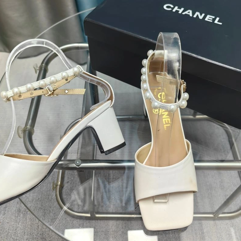 Unique Chxnxl Sandals 122962