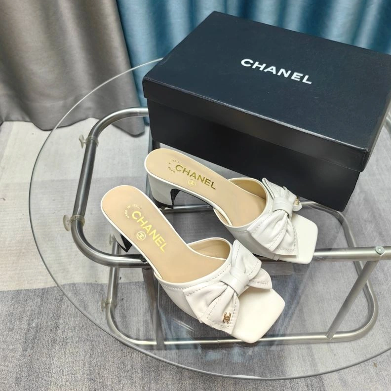 ModernLook Chxnxl Slippers 122637