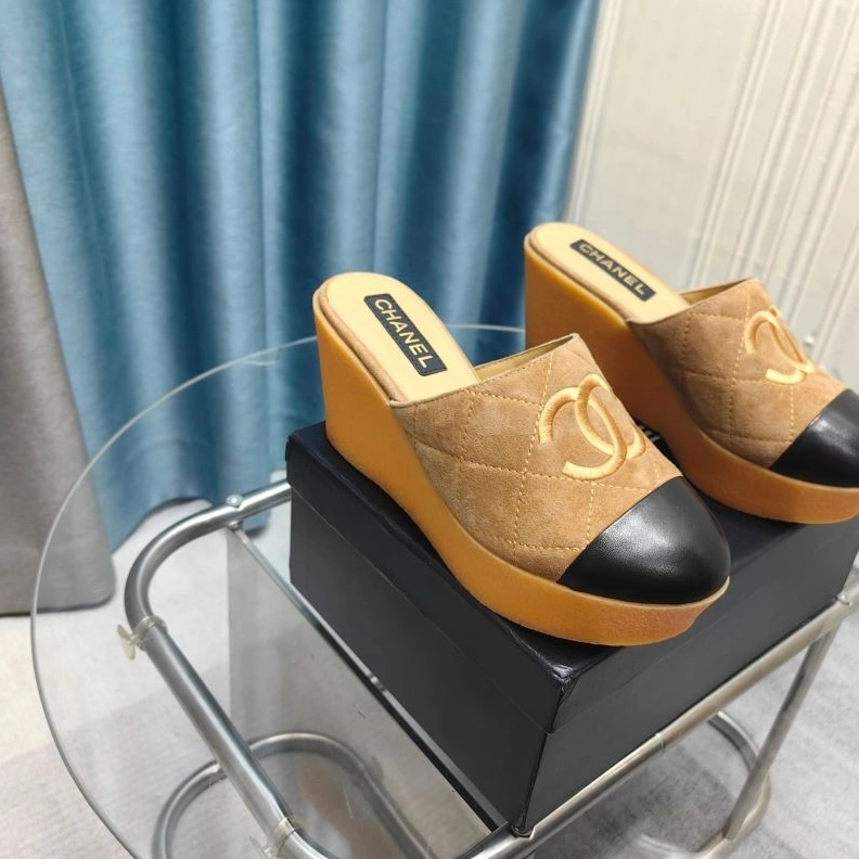 AllSeason Chxnxl Slippers 122613