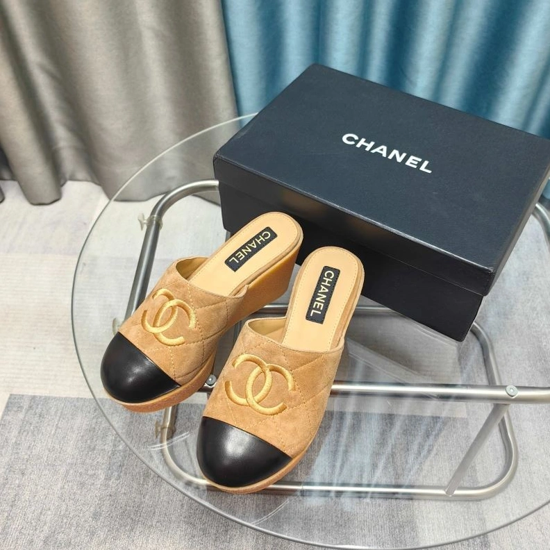 AllSeason Chxnxl Slippers 122613
