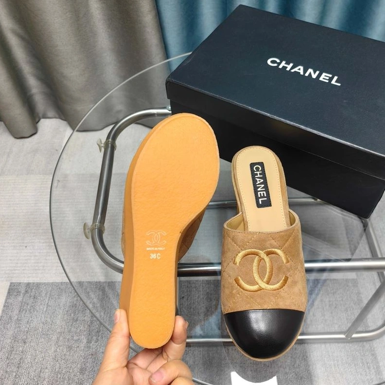 AllSeason Chxnxl Slippers 122613