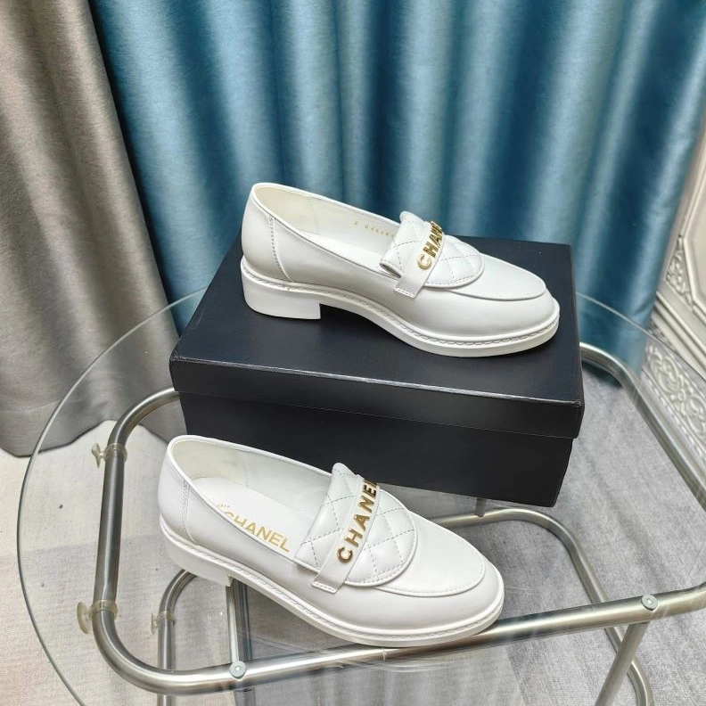 Flexible Chxnxl Leather Shoes 123029