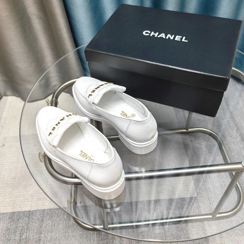 Flexible Chxnxl Leather Shoes 123029