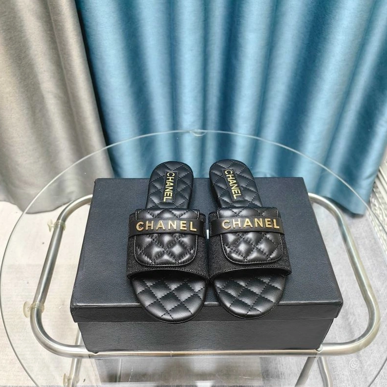 Functional Chxnxl Slippers 122611